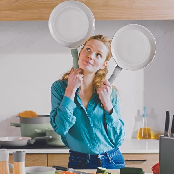 BergHOFF Balance Nonstick Ceramic Omelet pan 10", Recycled Aluminum